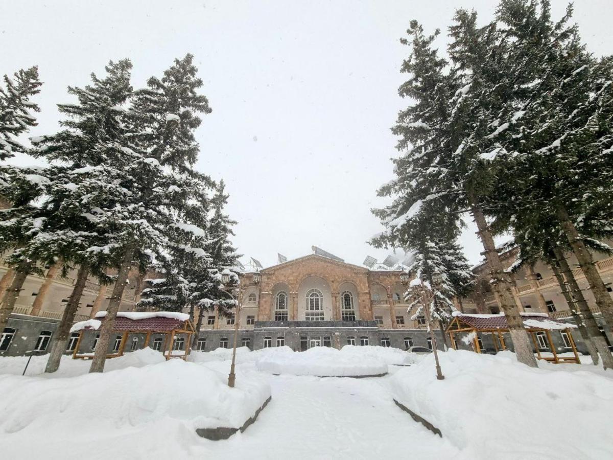 Jermuk Moscow Health Resort Buitenkant foto